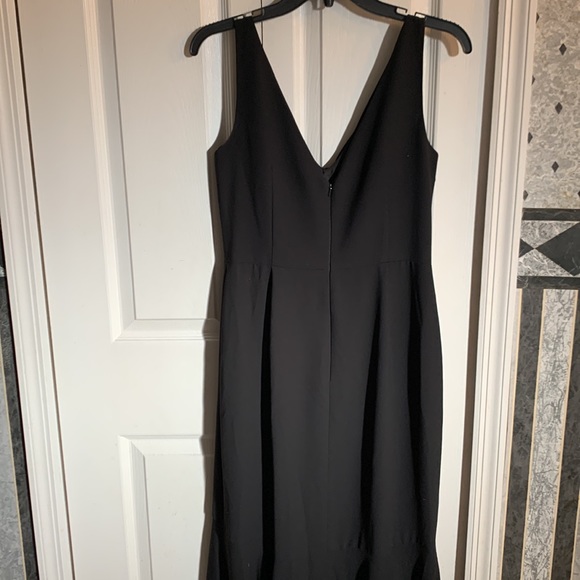 Monique Lhuillier Sweetheart Crepe Gown - Picture 11 of 14